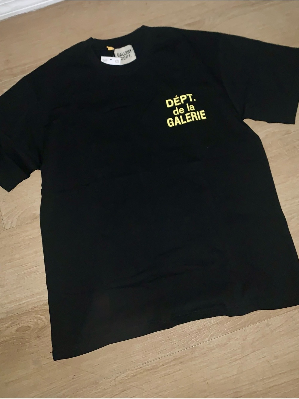 Gallery Dept Black T-Shirt with Yellow DÉPT. de la GALERIE Logo